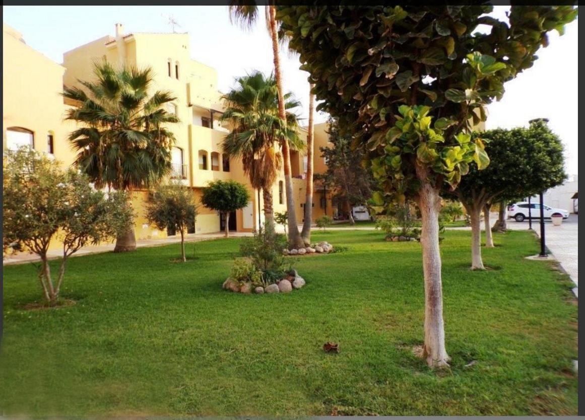Apartamento Los Flamencos Roquetas de Mar Exterior photo